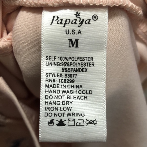 Papaya brand adult size M taupe w/ some blue and hints of brown flower print - Picture 4 of 5